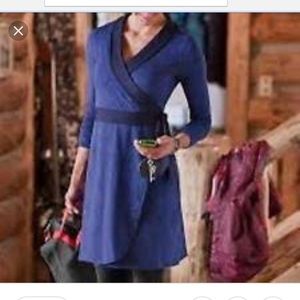 Athleta faux wrap dress